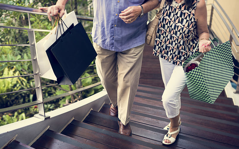 How To Handle Stairs When You Have Arthritic Knees Summit Orthopedics