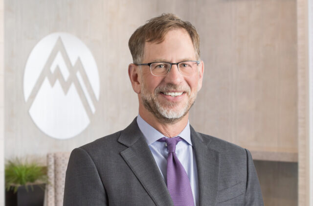 Andrew D Thomas, MD at Summit Orthopedics