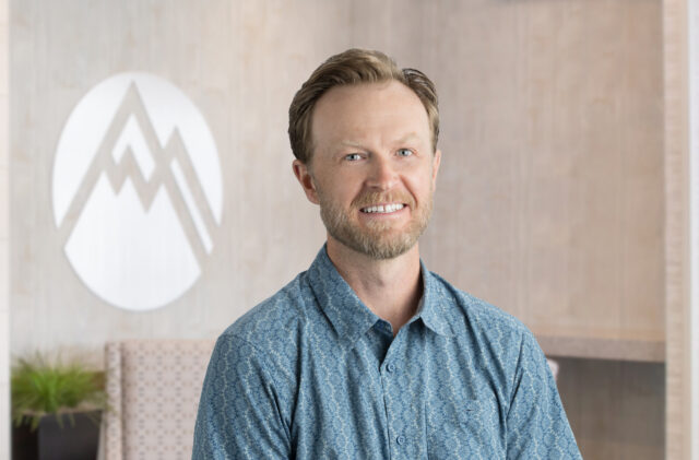 Sam Olson physical therapist at Summit Orthopedics