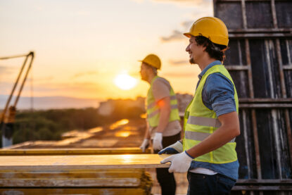 Preventing Workplace Injuries | Summit Orthopedics
